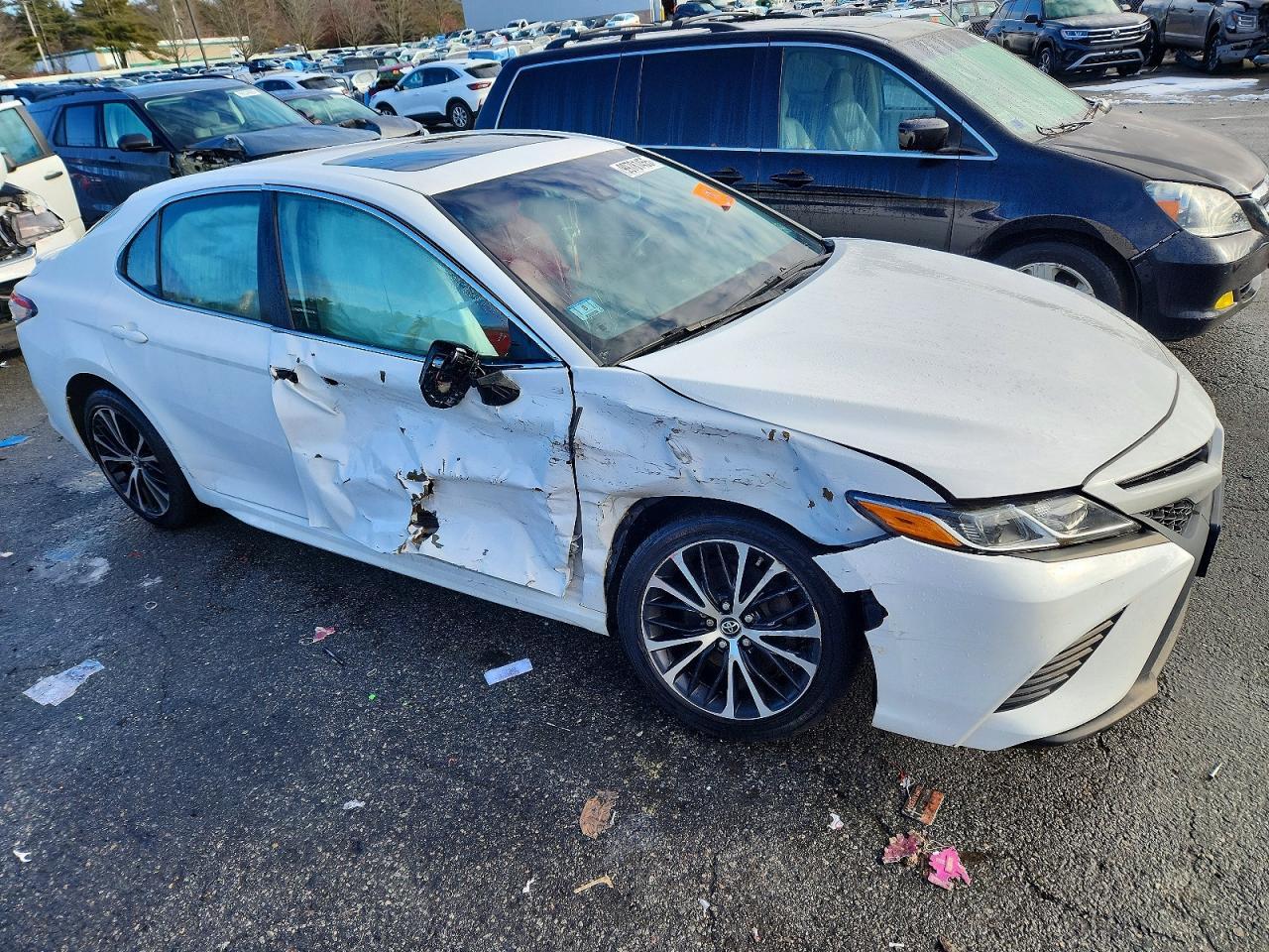 2018 TOYOTA CAMRY