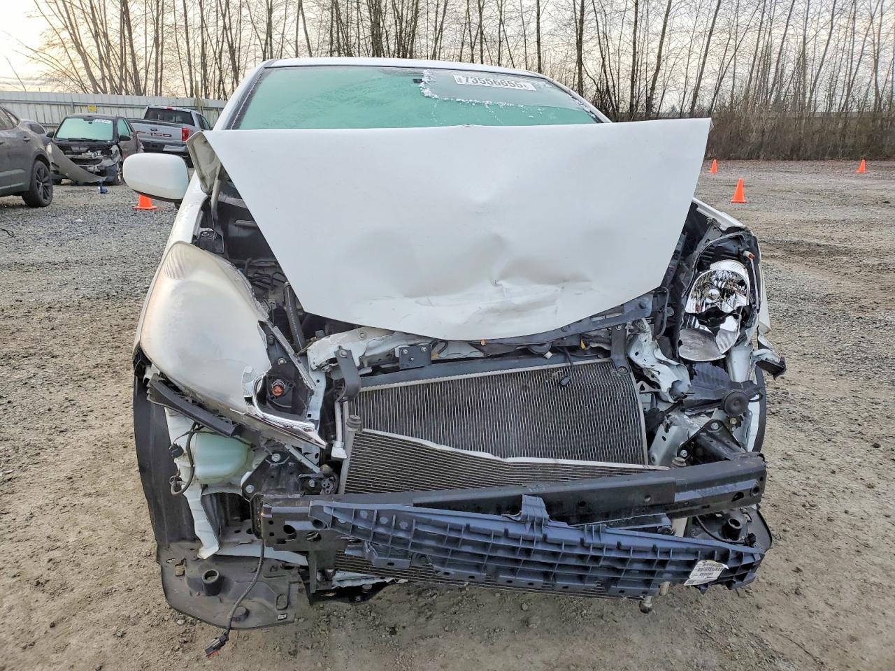 2011 HONDA FIT
