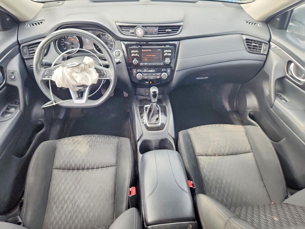 2017 NISSAN Rogue Sport