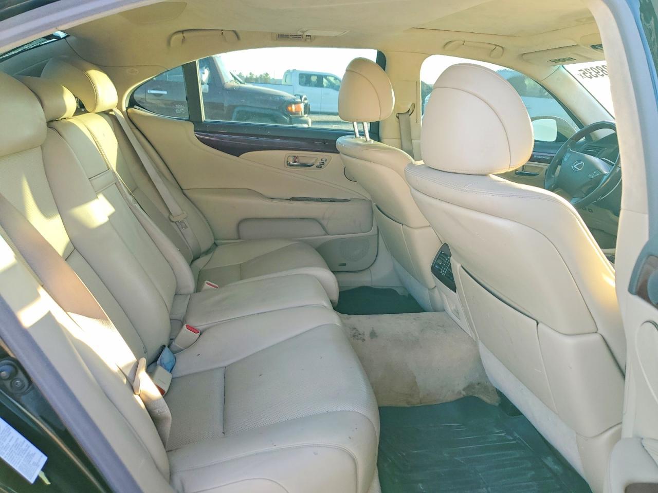 2007 LEXUS LS 460