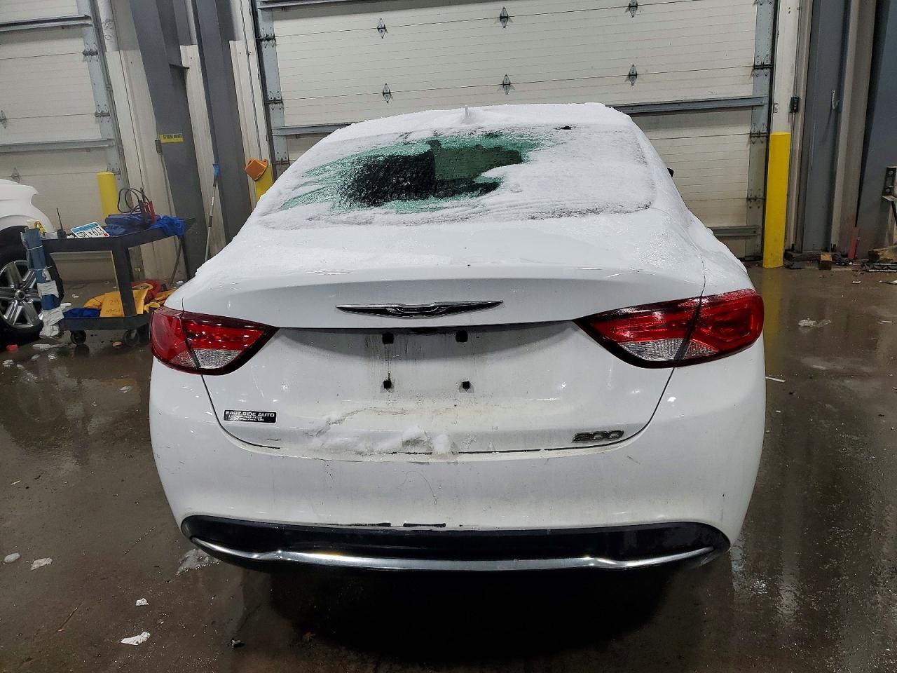 2017 CHRYSLER 200
