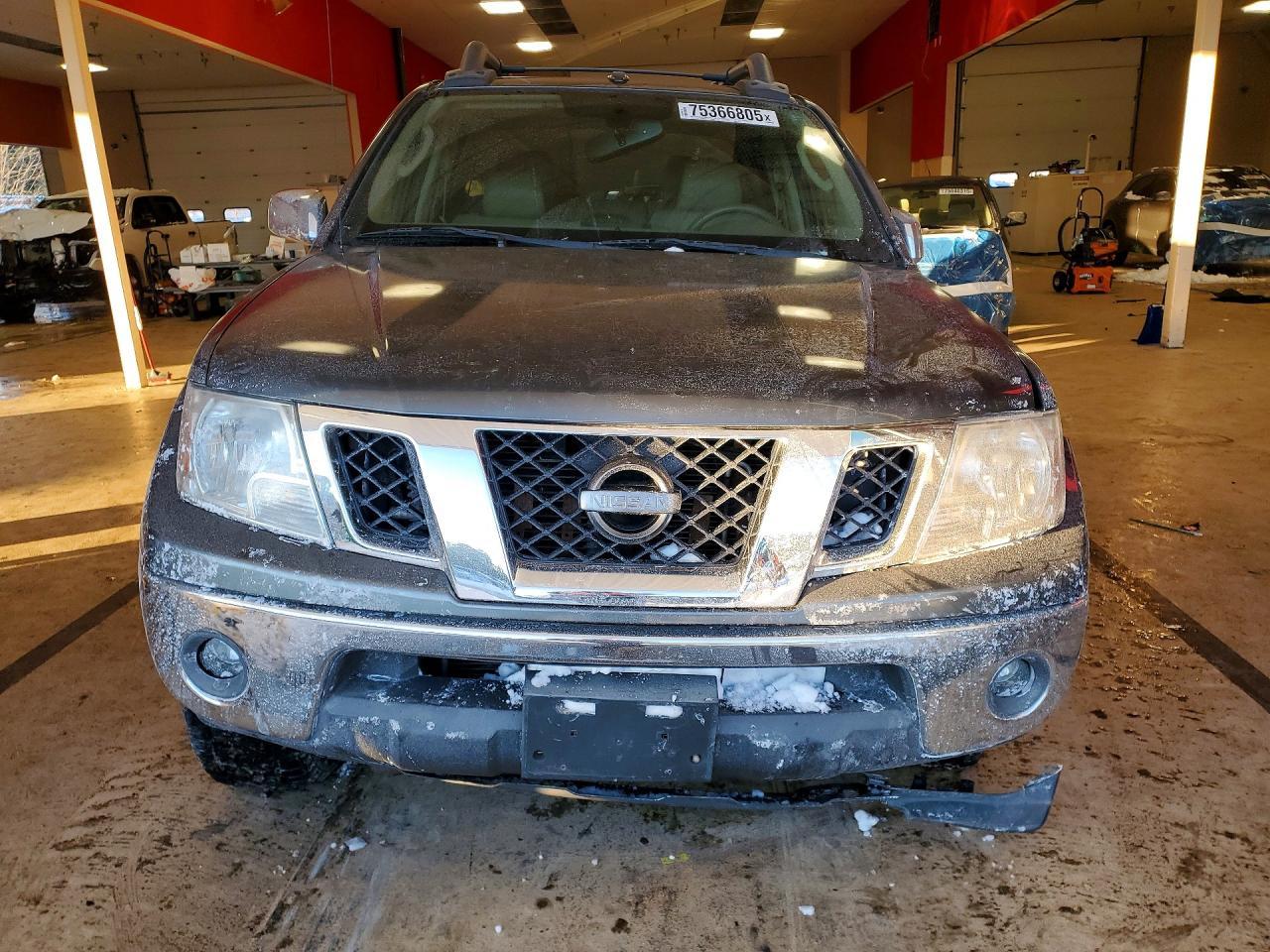 2009 NISSAN Frontier