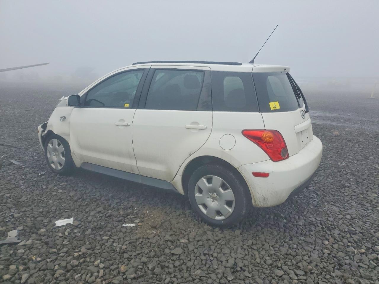 2005 TOYOTA SCION