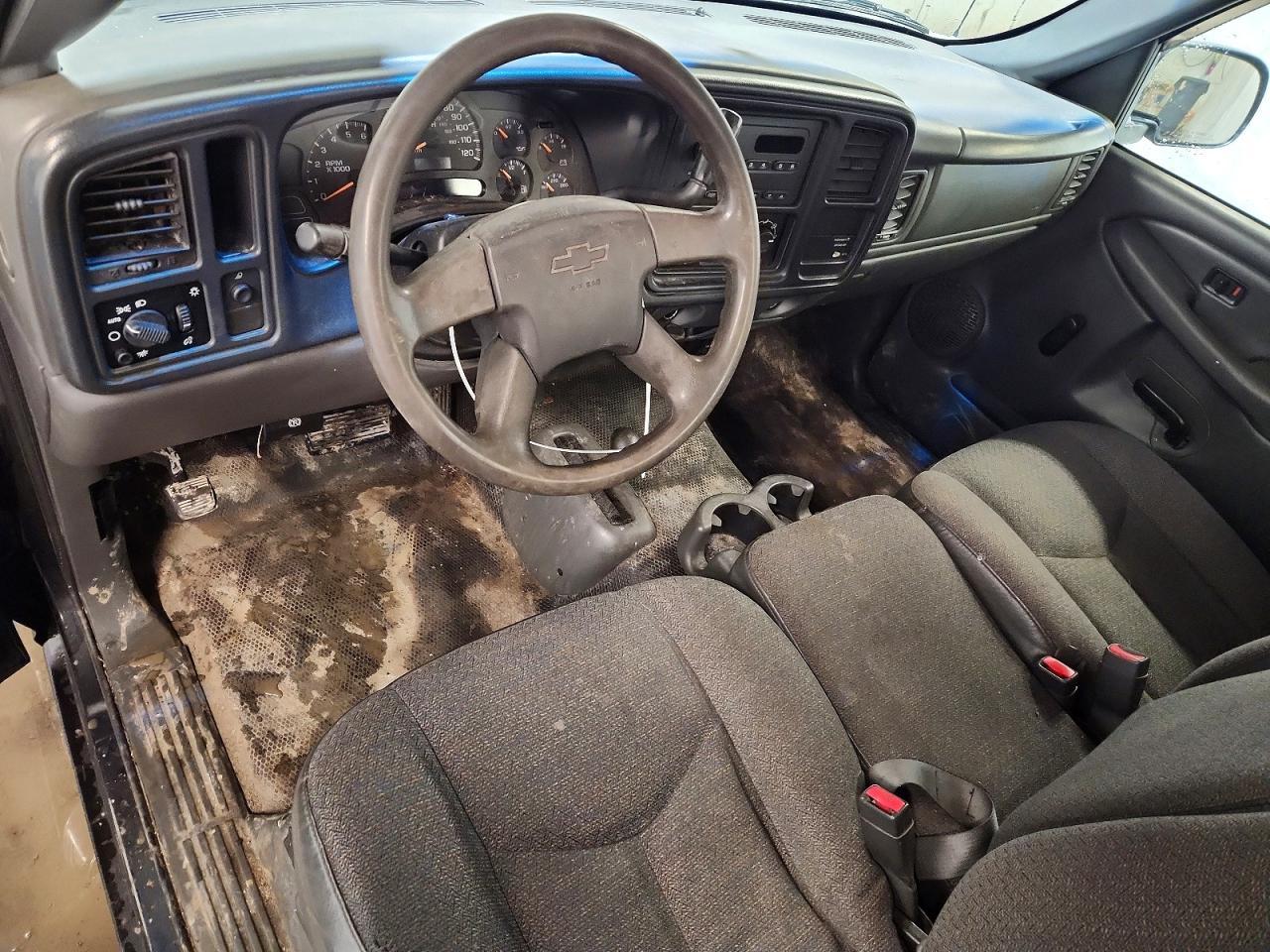 2004 CHEVROLET Silverado