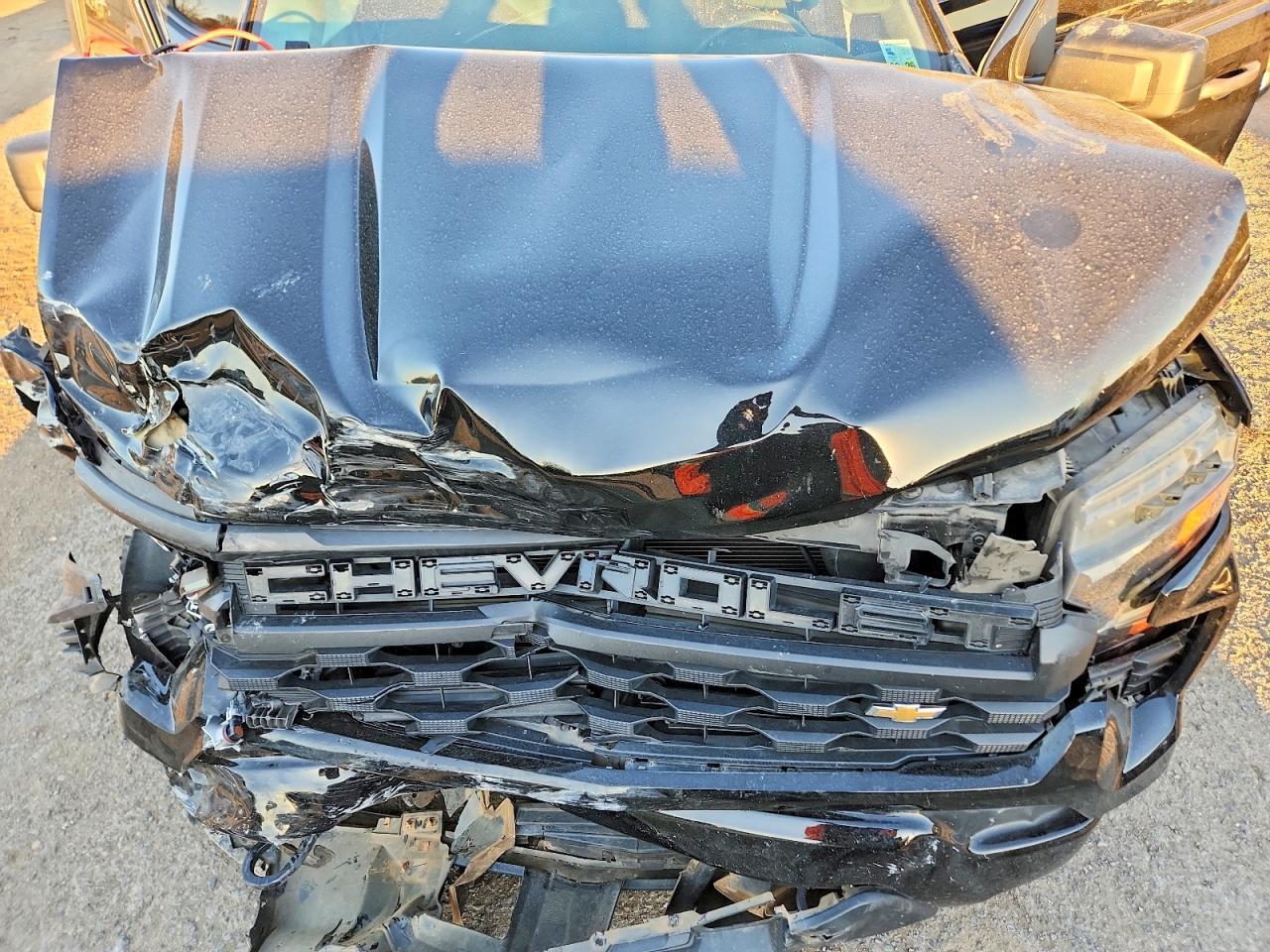 2023 CHEVROLET Silverado