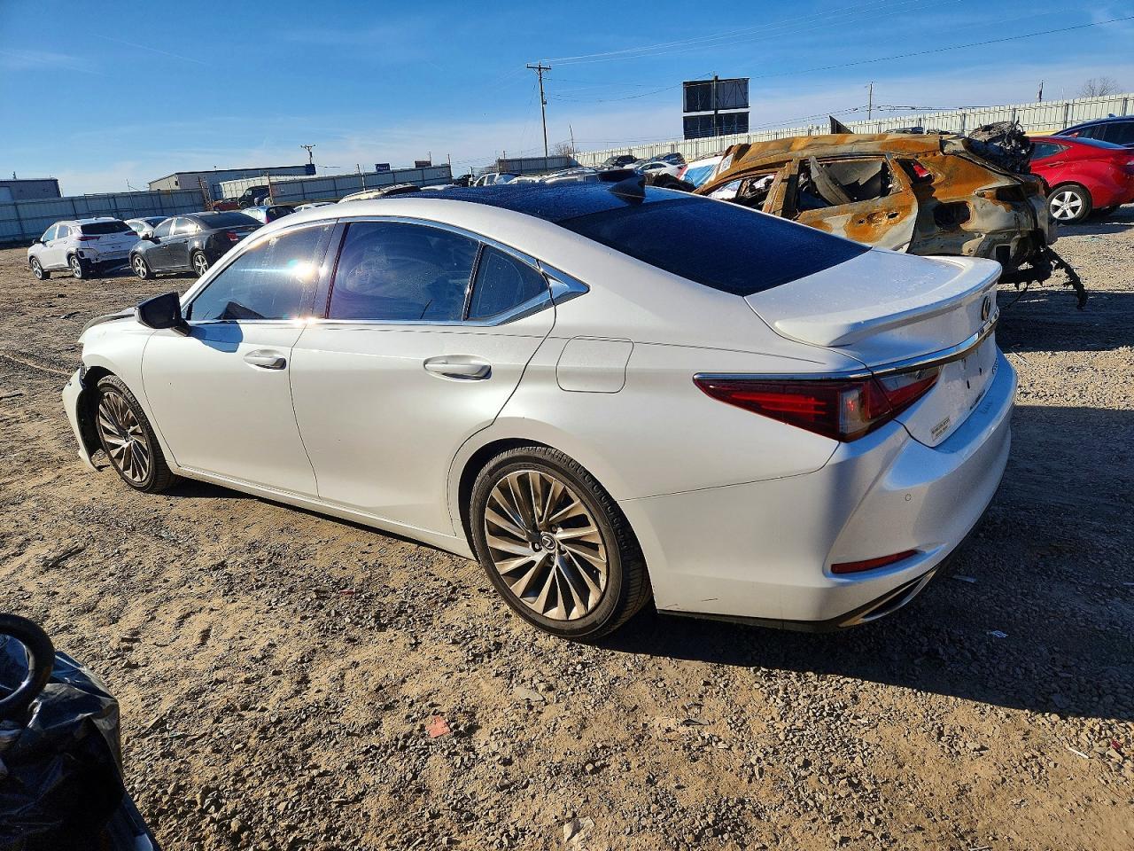 2019 LEXUS ES 350