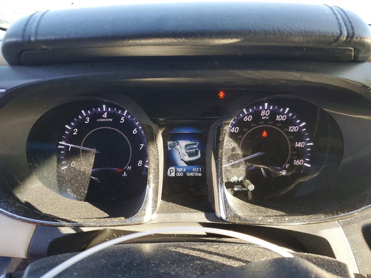 2013 TOYOTA Avalon