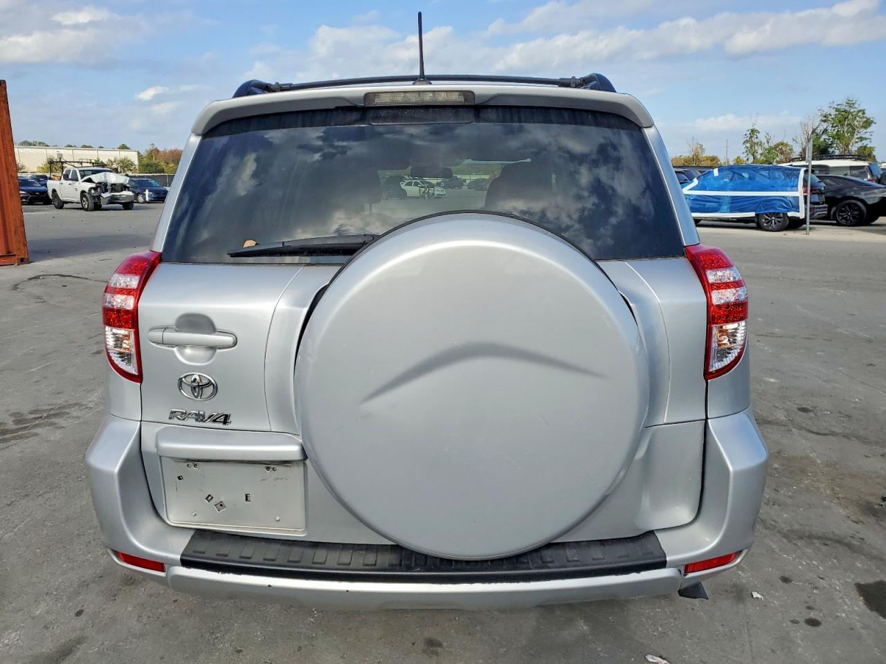 2012 TOYOTA RAV4