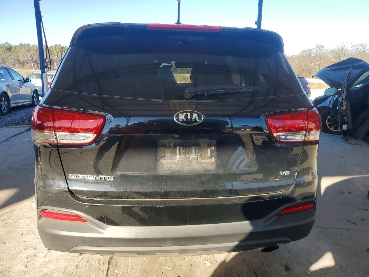 2016 KIA SORENTO