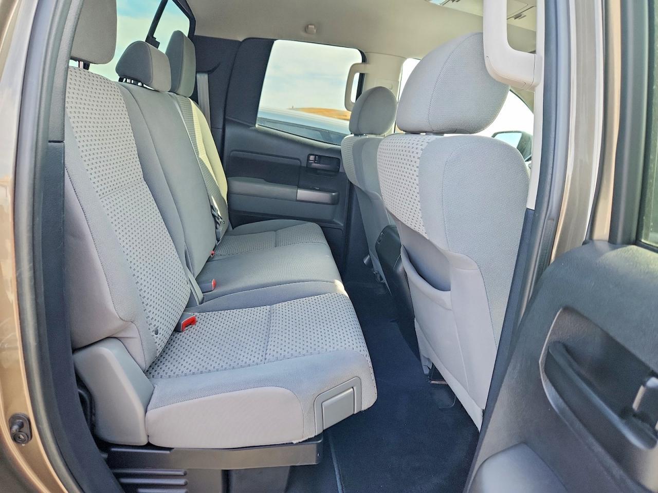 2012 TOYOTA TUNDRA