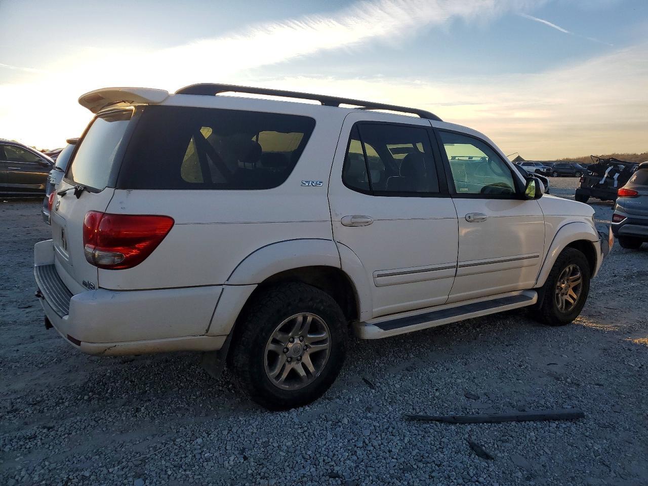2006 TOYOTA Sequoia