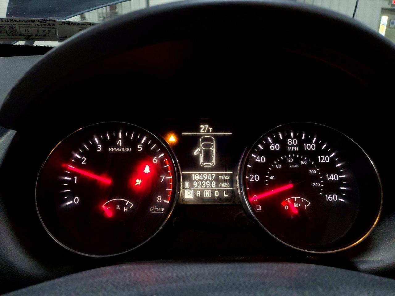 2014 NISSAN ROGUE