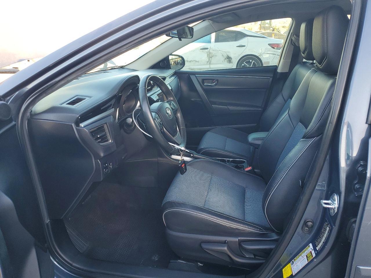 2016 TOYOTA COROLLA