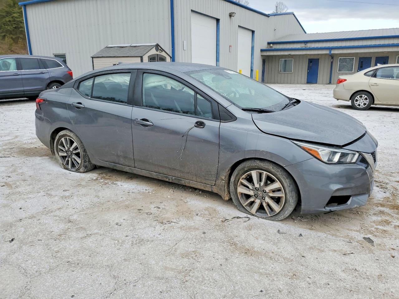 2020 NISSAN VERSA