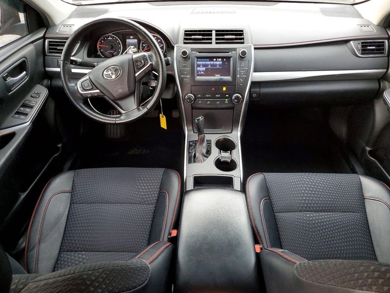 2015 TOYOTA CAMRY
