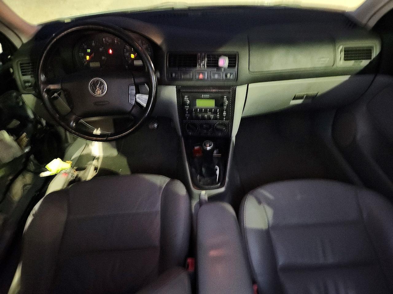 2003 VOLKSWAGEN JETTA