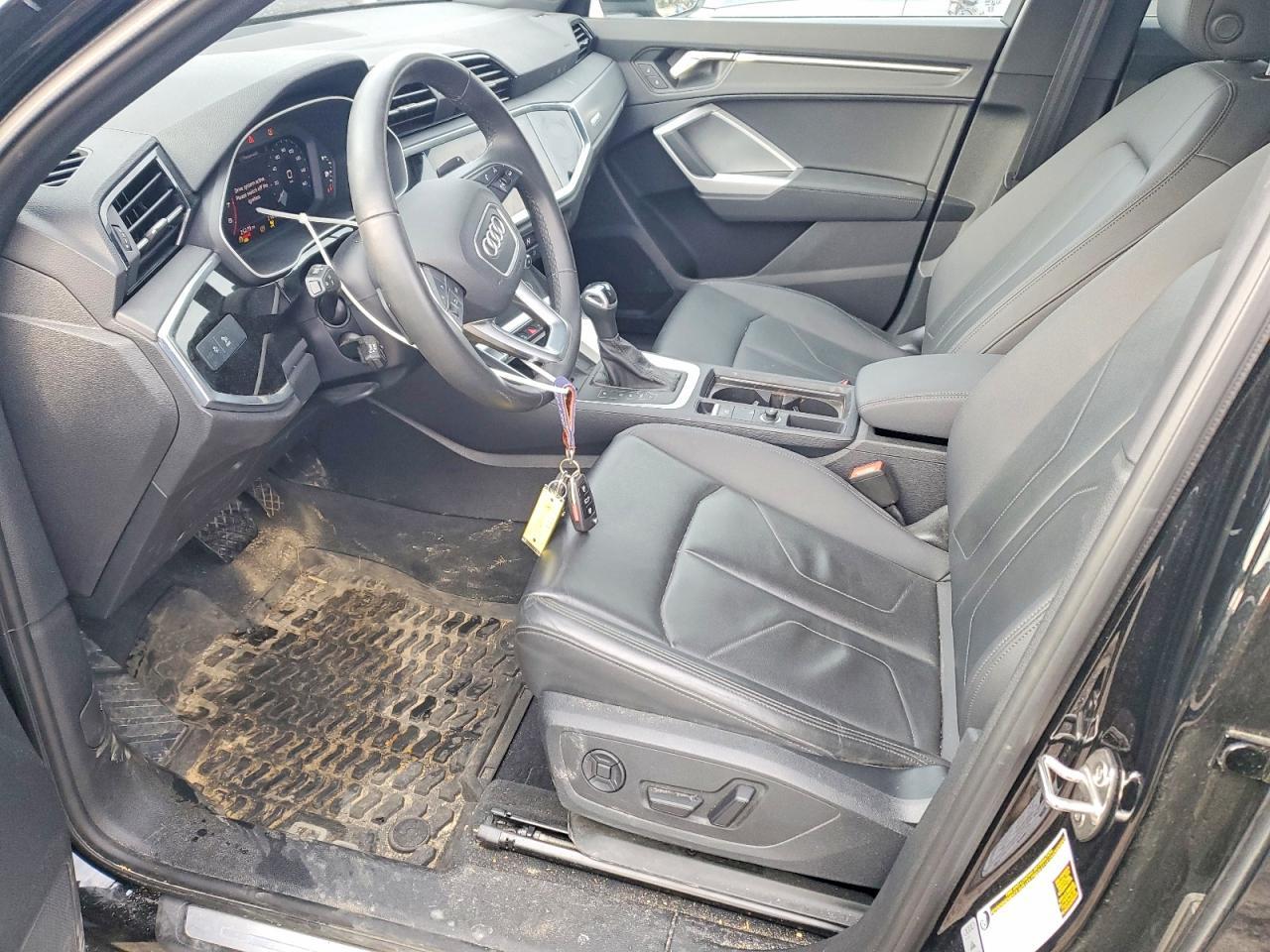 2024 AUDI Q3