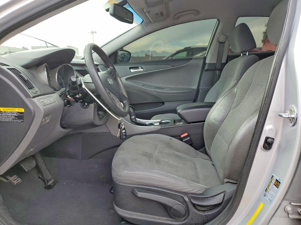 2013 HYUNDAI SONATA