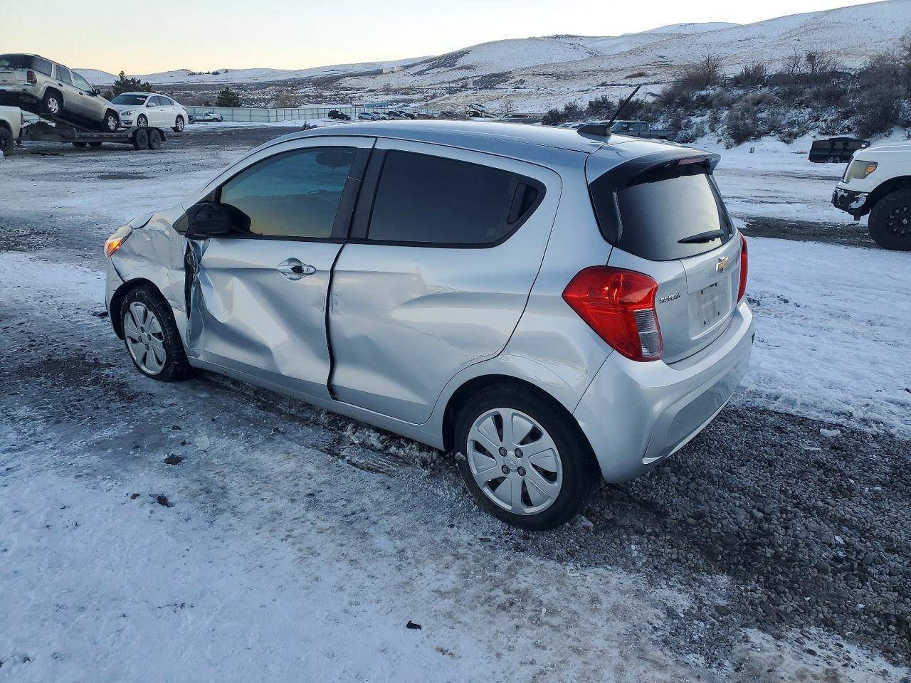 2017 CHEVROLET Spark