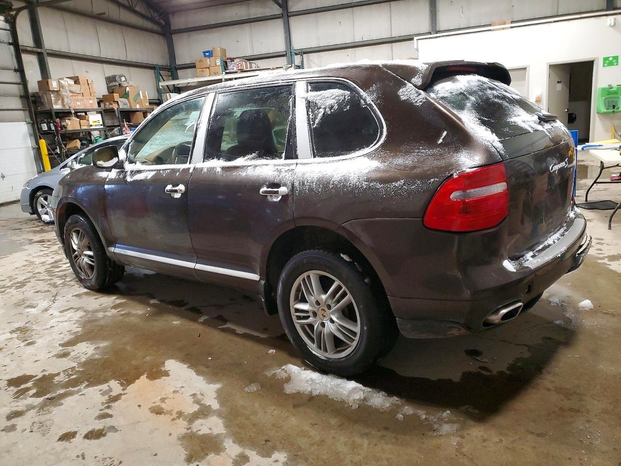 2010 PORSCHE CAYENNE