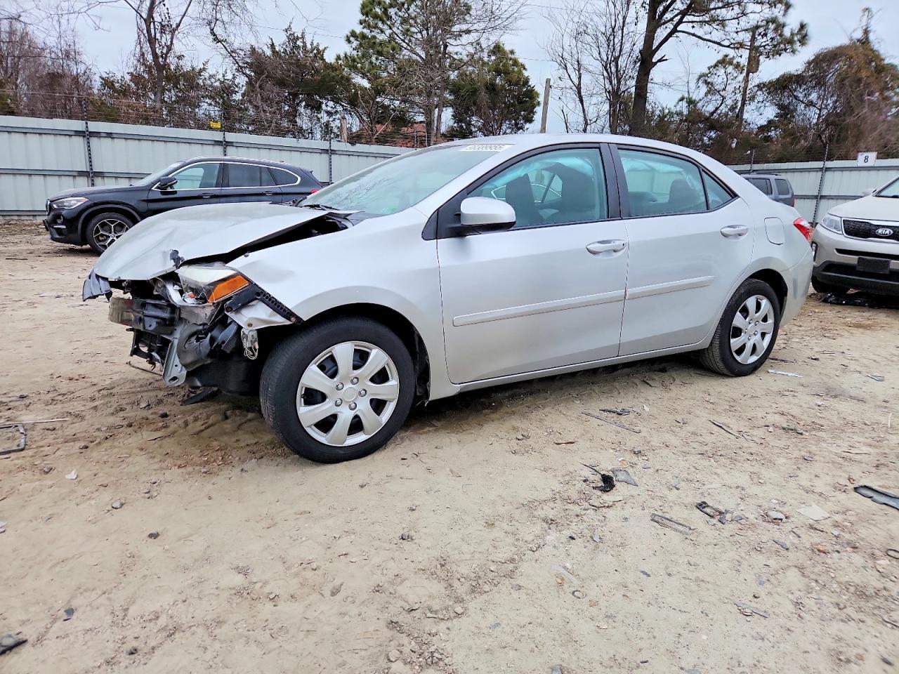 2016 TOYOTA COROLLA