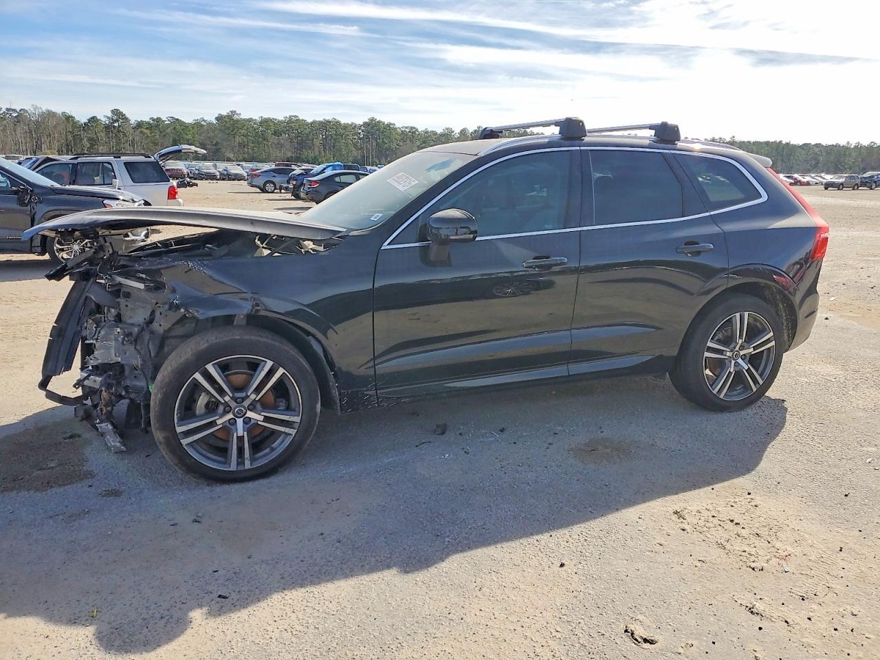 2020 VOLVO XC60