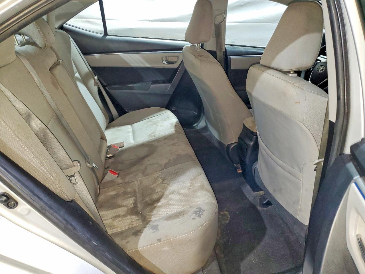 2016 TOYOTA COROLLA