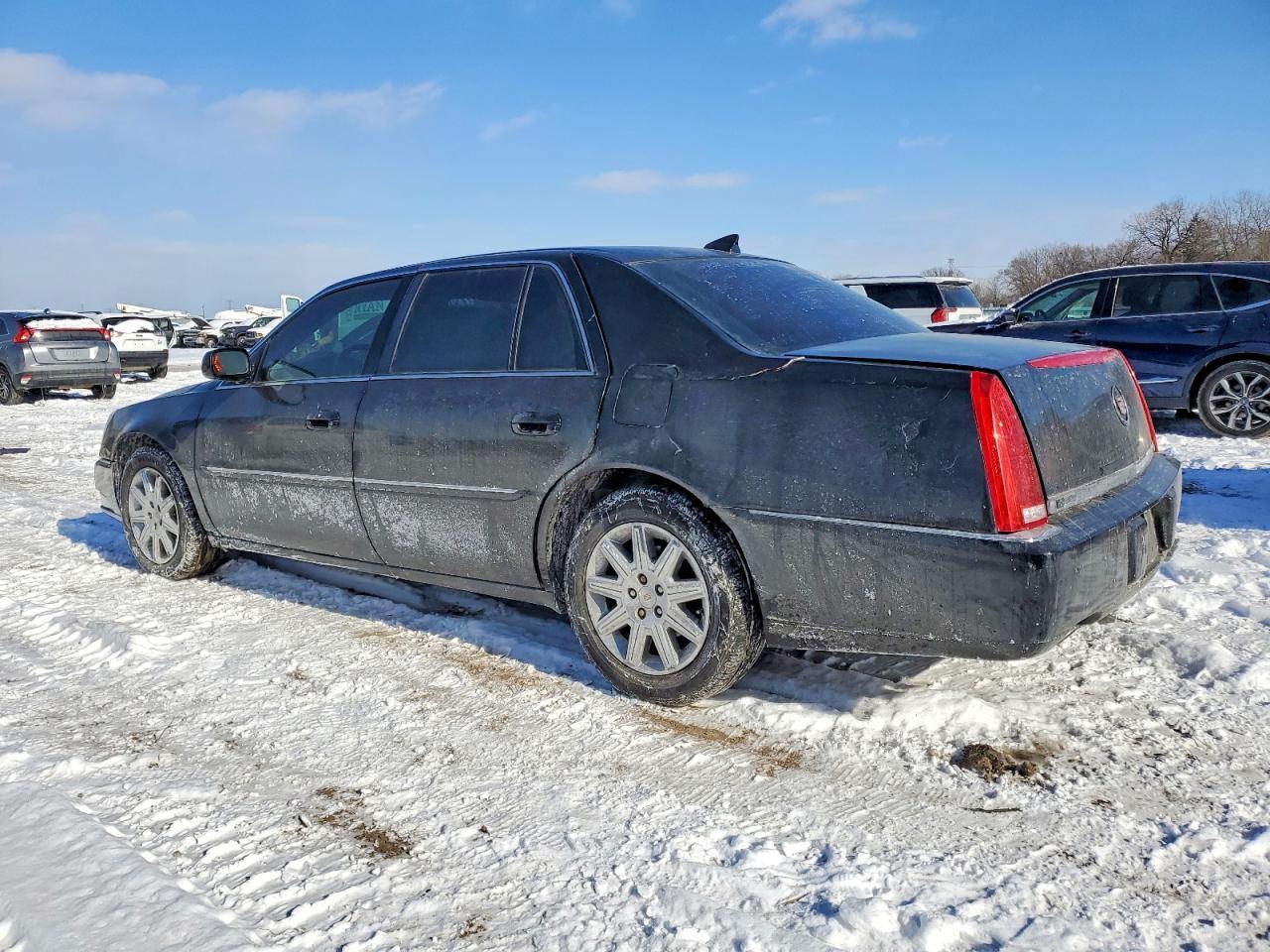 2011 CADILLAC DTS