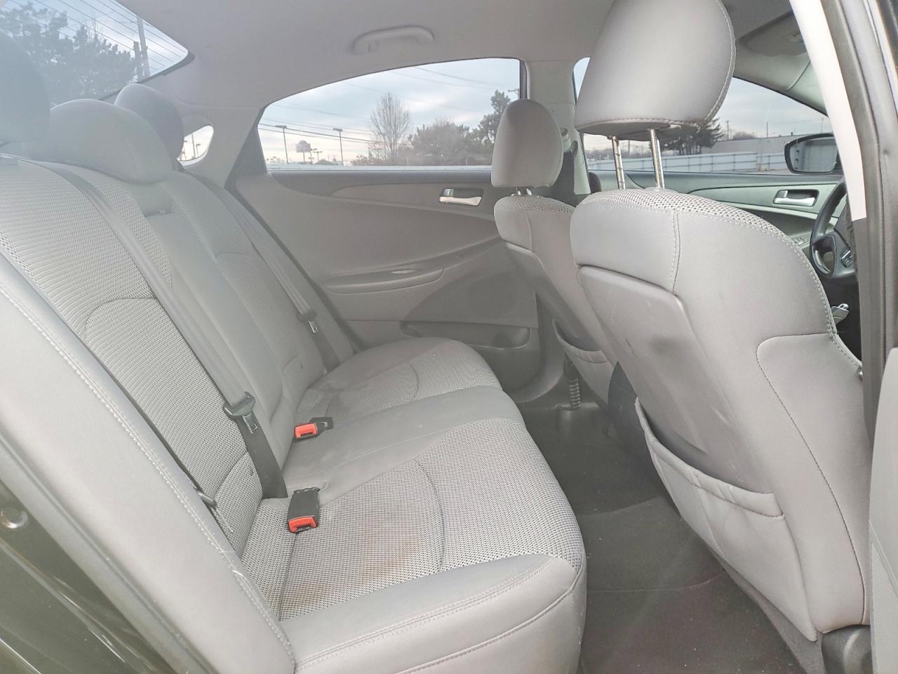 2012 HYUNDAI SONATA