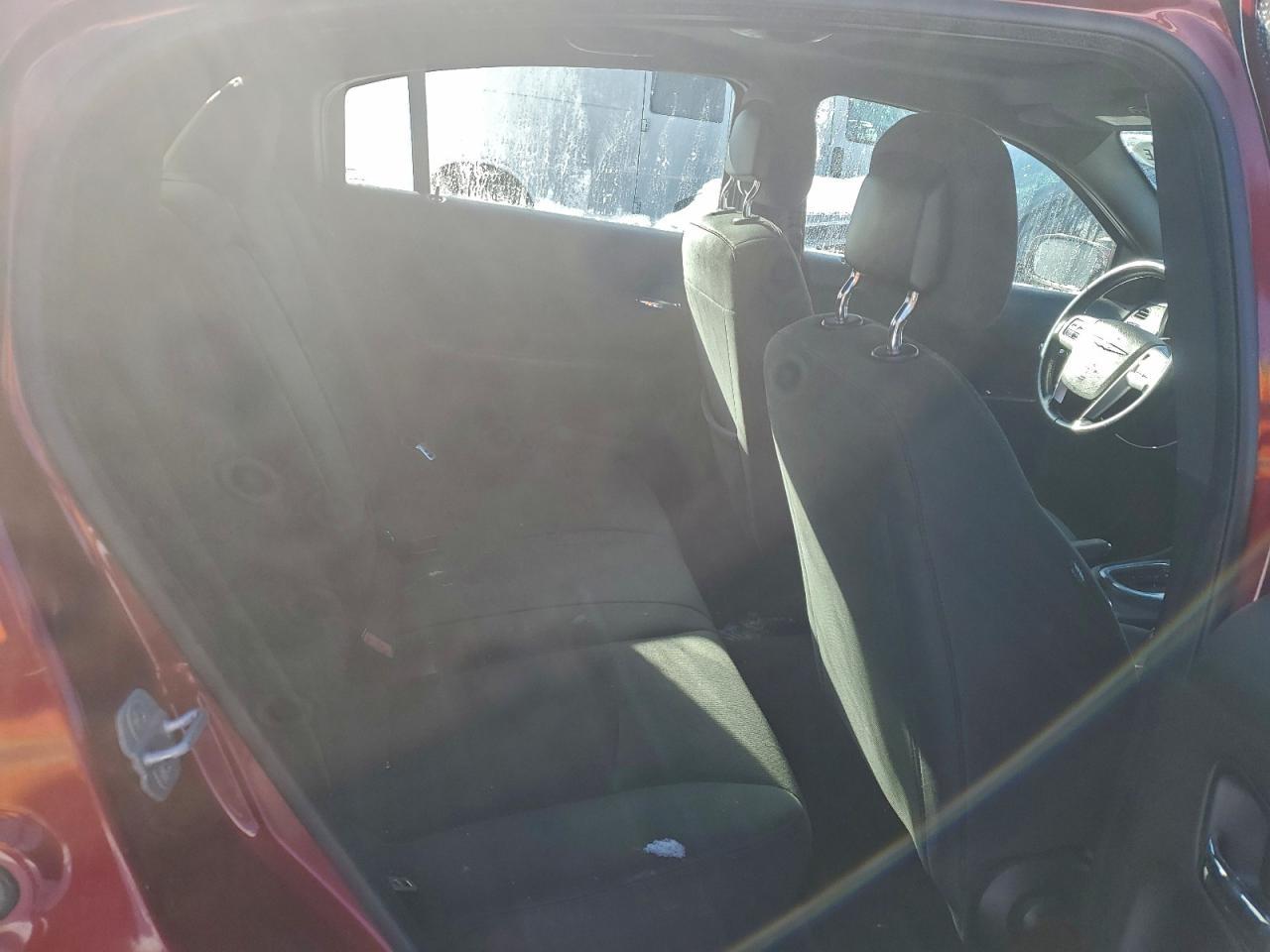 2011 CHRYSLER 200