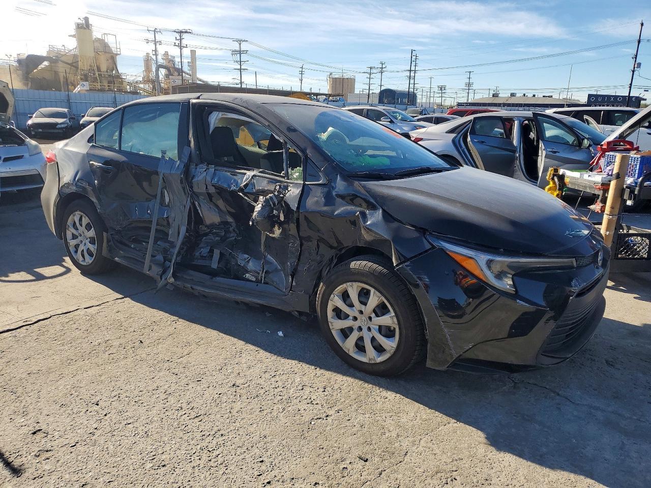 2023 TOYOTA COROLLA