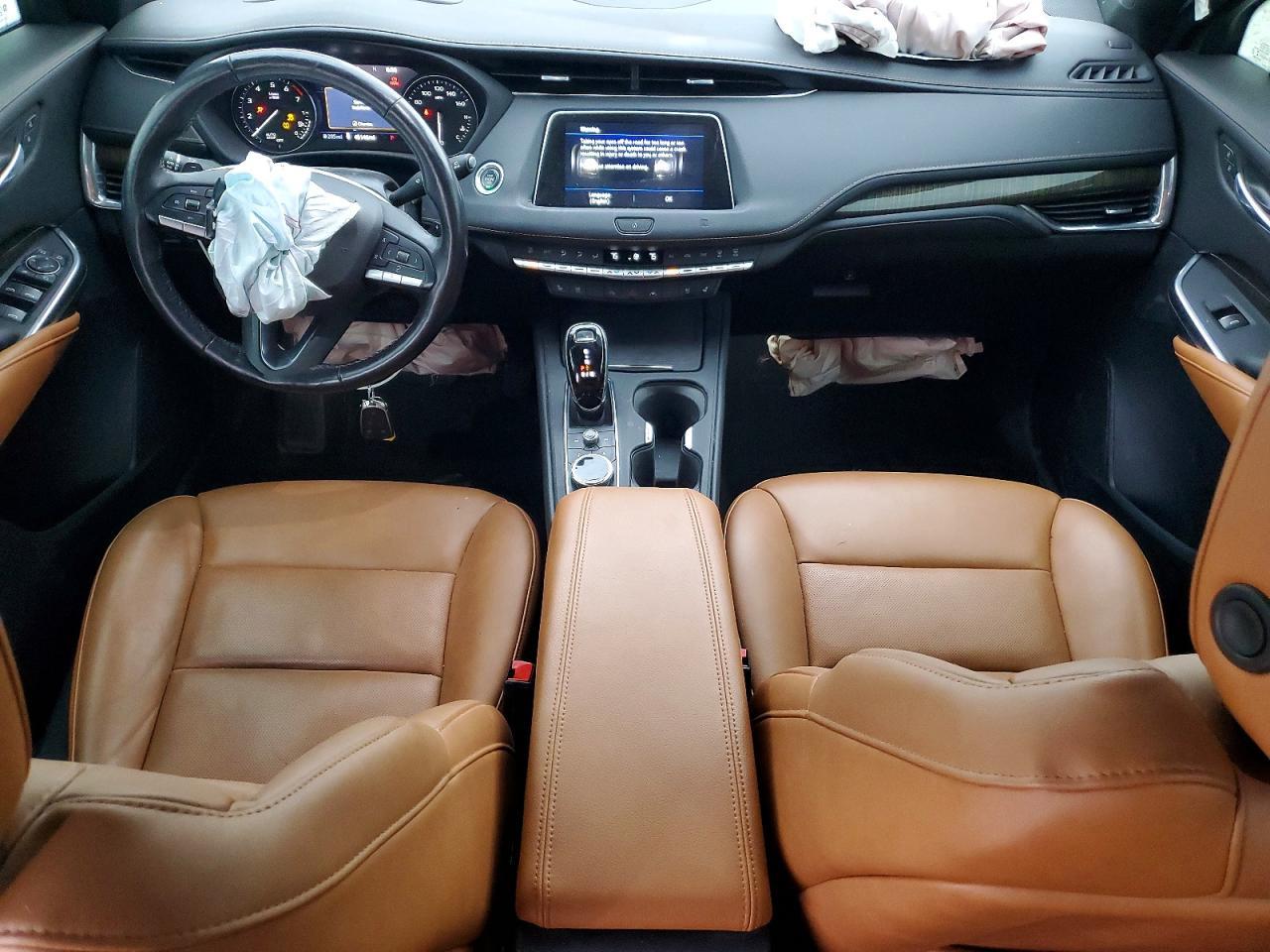 2021 CADILLAC XT4