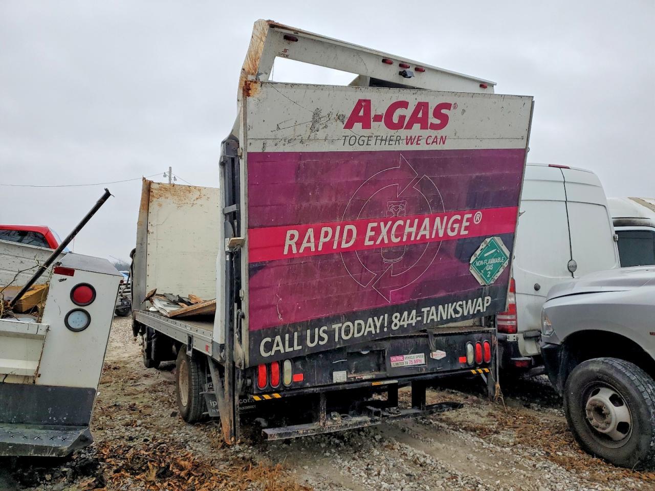 2017 ISUZU Npr Hd
