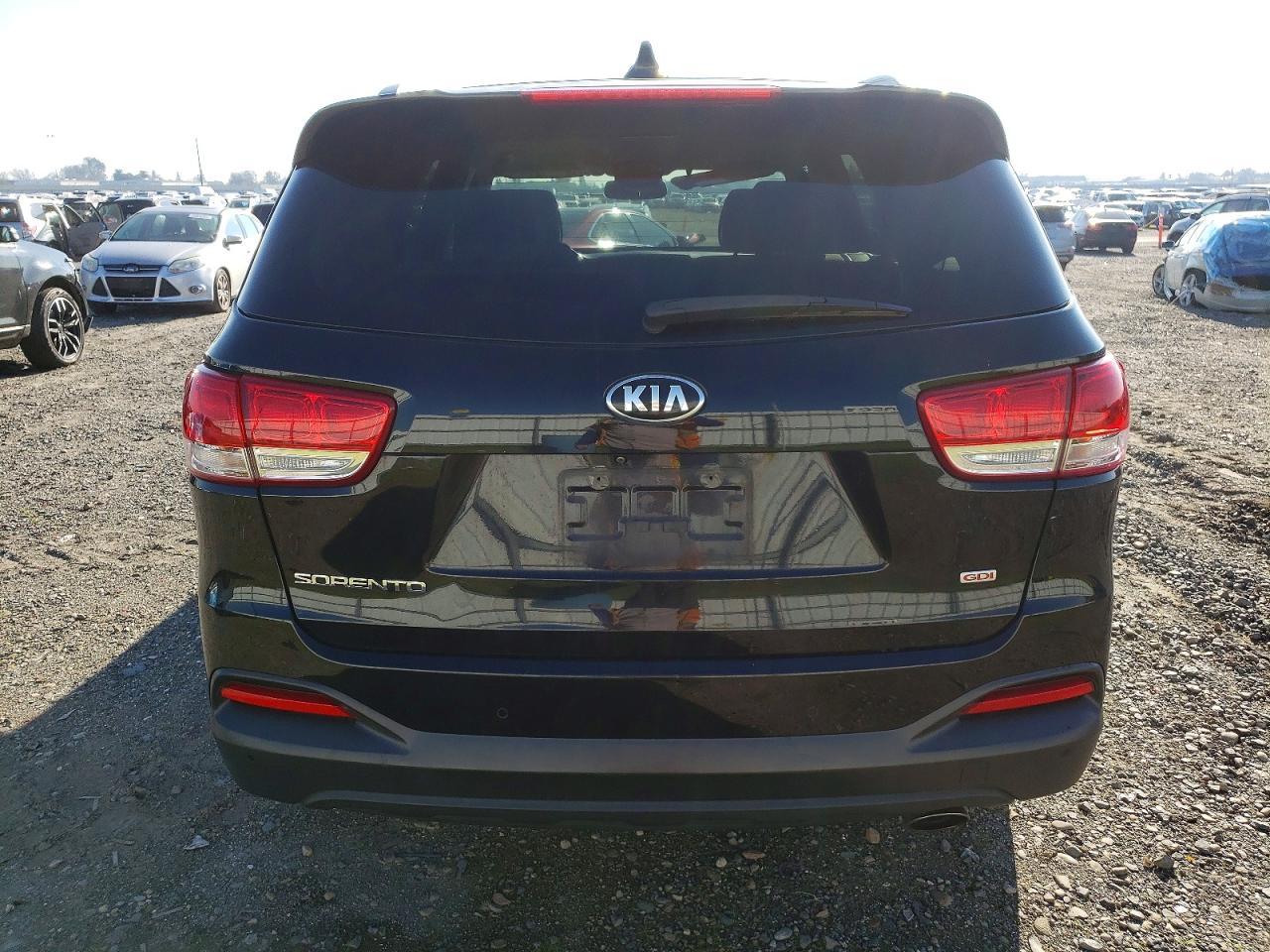 2016 KIA SORENTO