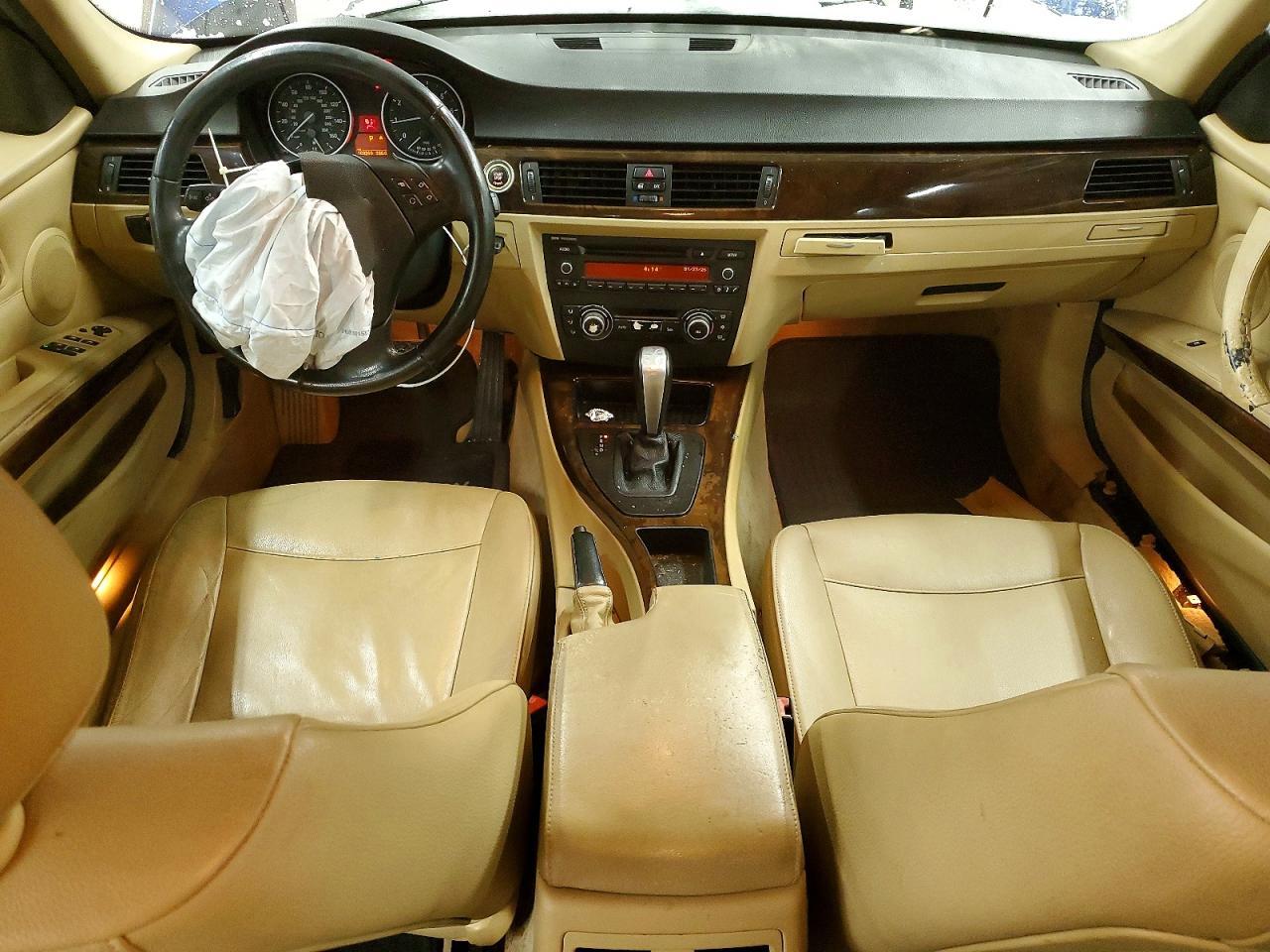 2011 BMW 3 SERIES