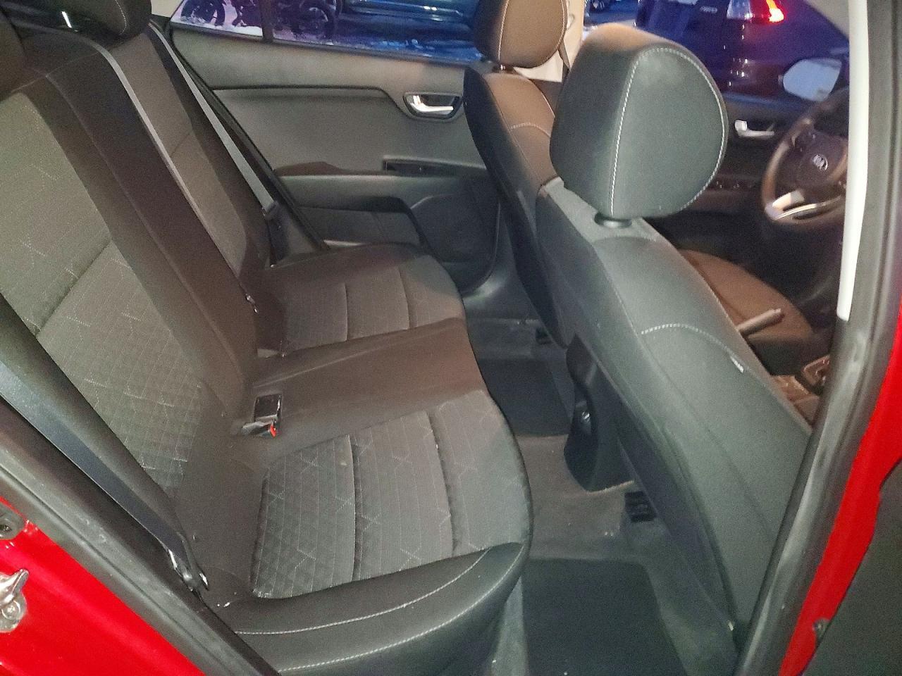 2018 KIA RIO