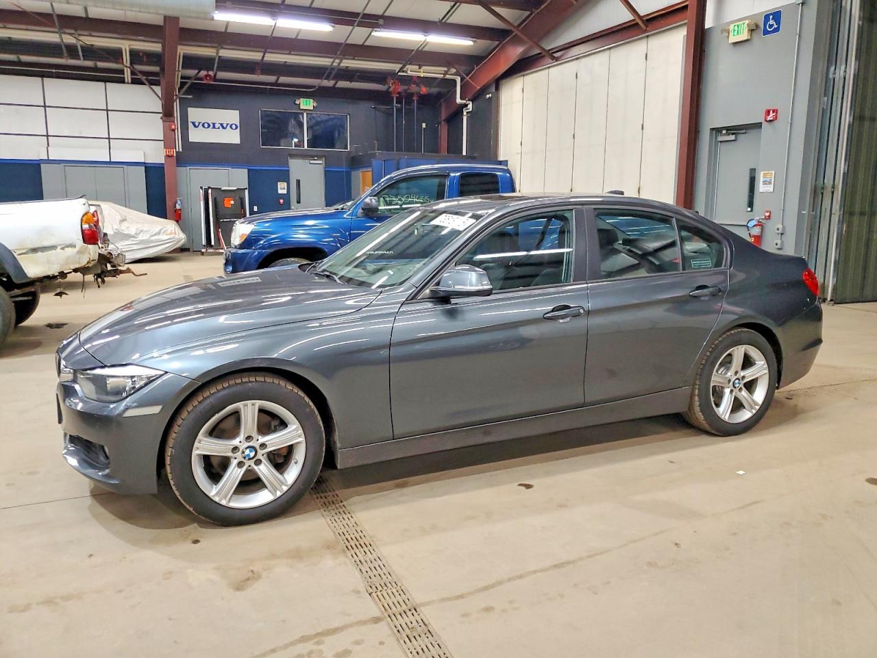 2014 BMW 3 SERIES