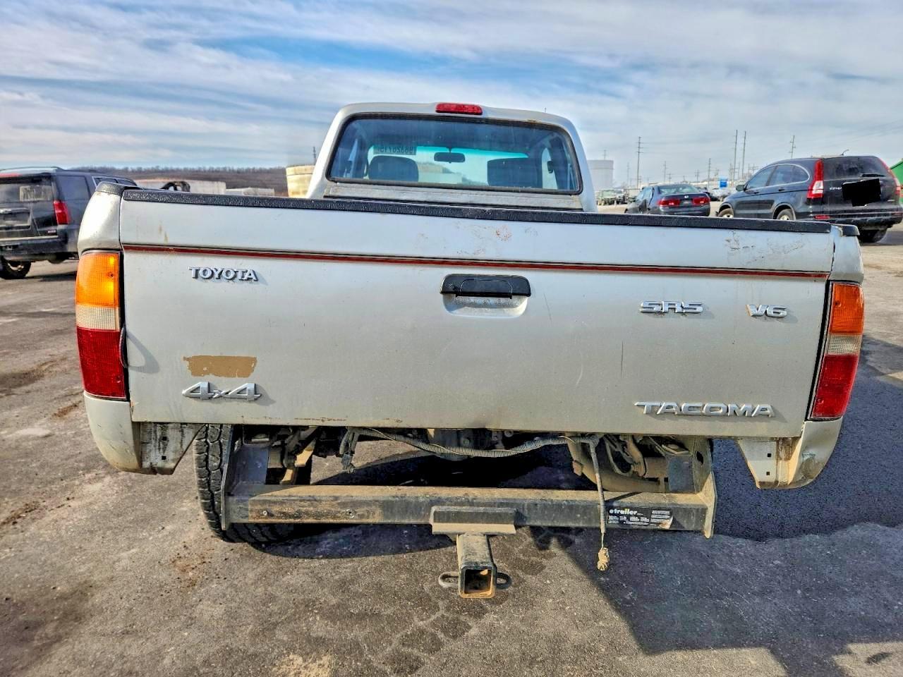 2000 TOYOTA TACOMA