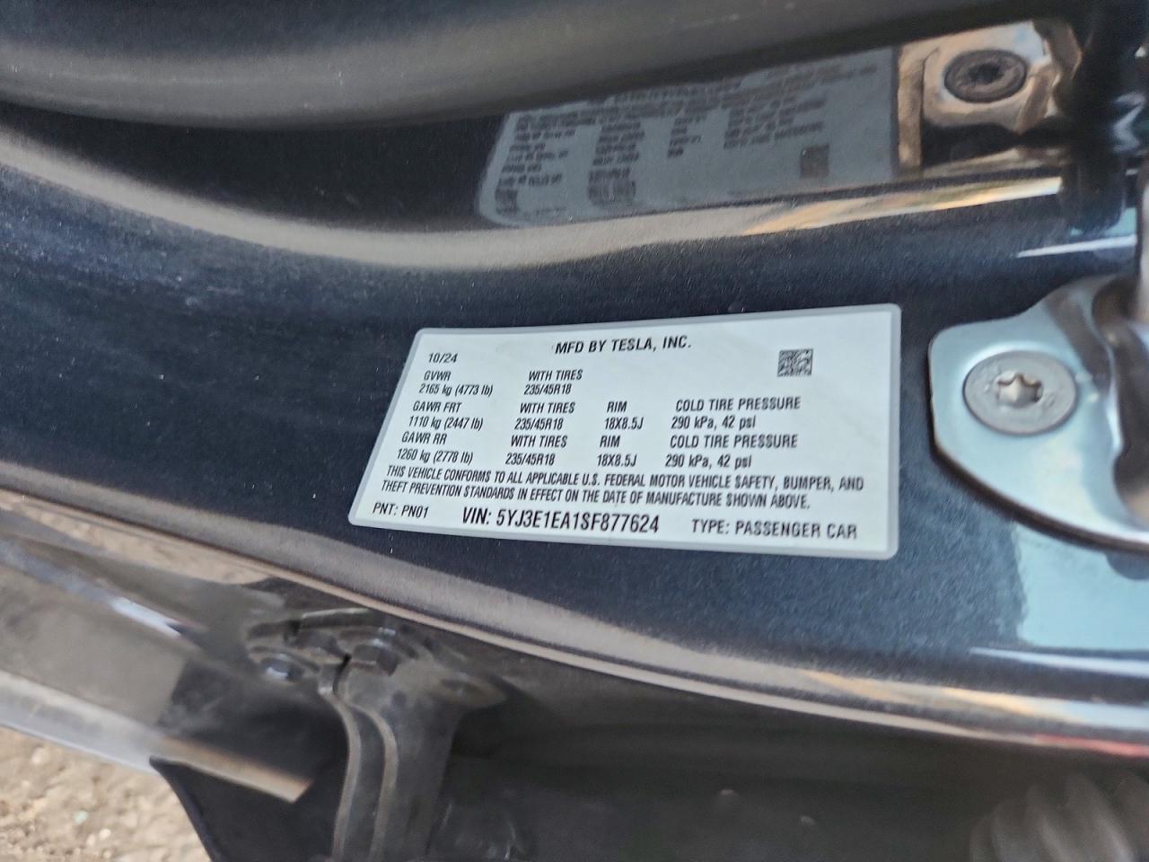2025 TESLA MODEL 3