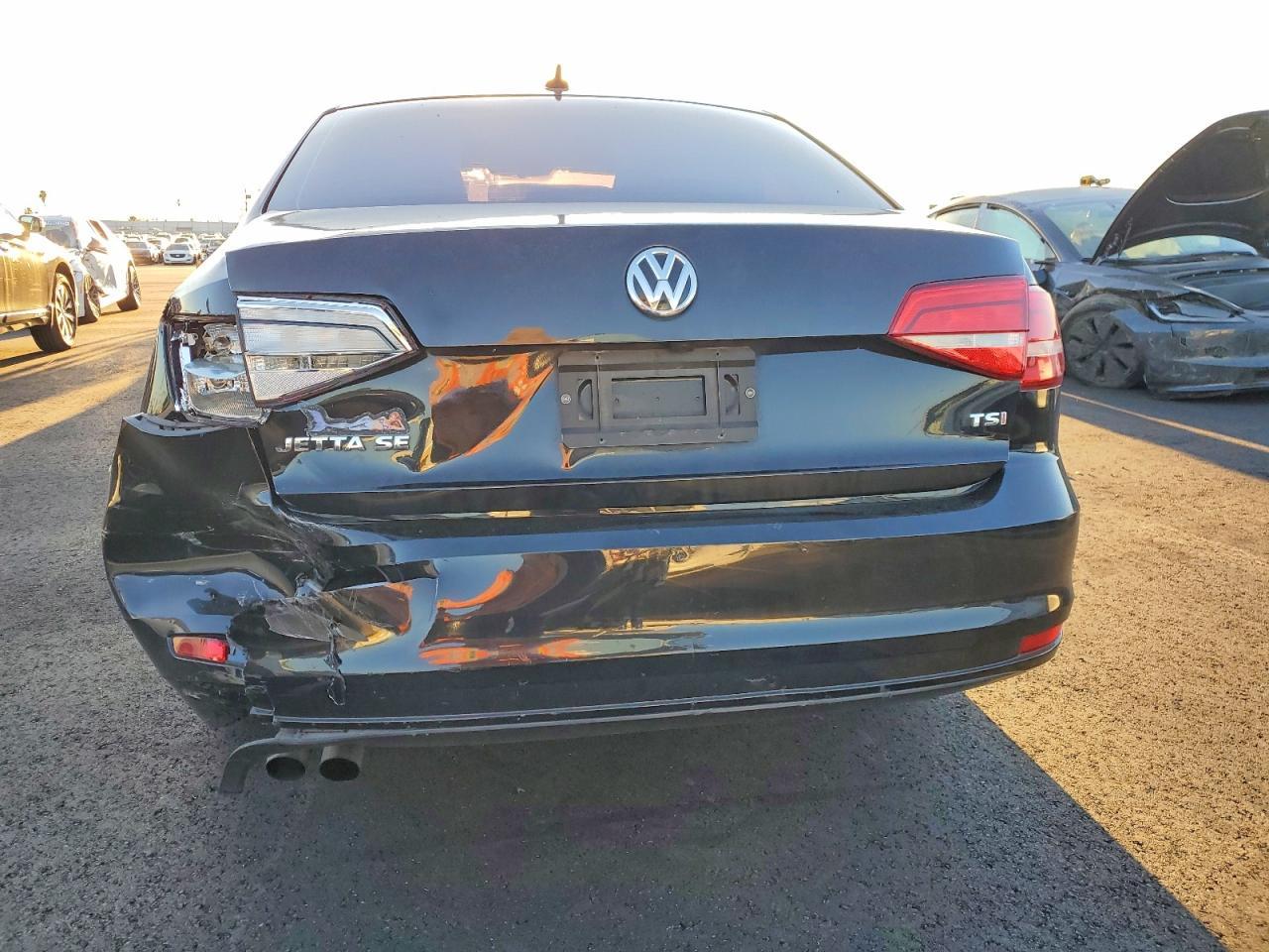2015 VOLKSWAGEN JETTA