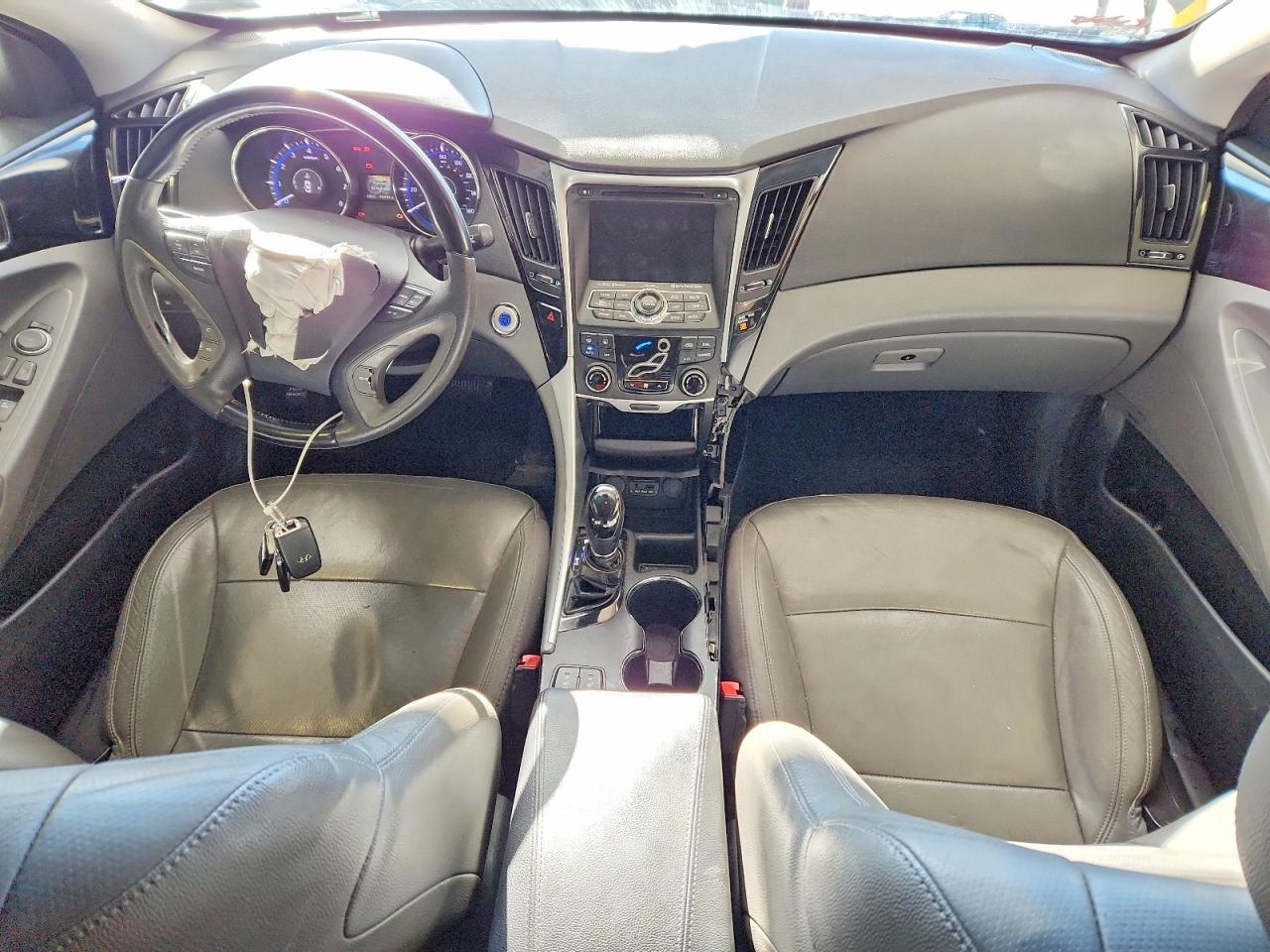 2012 HYUNDAI SONATA