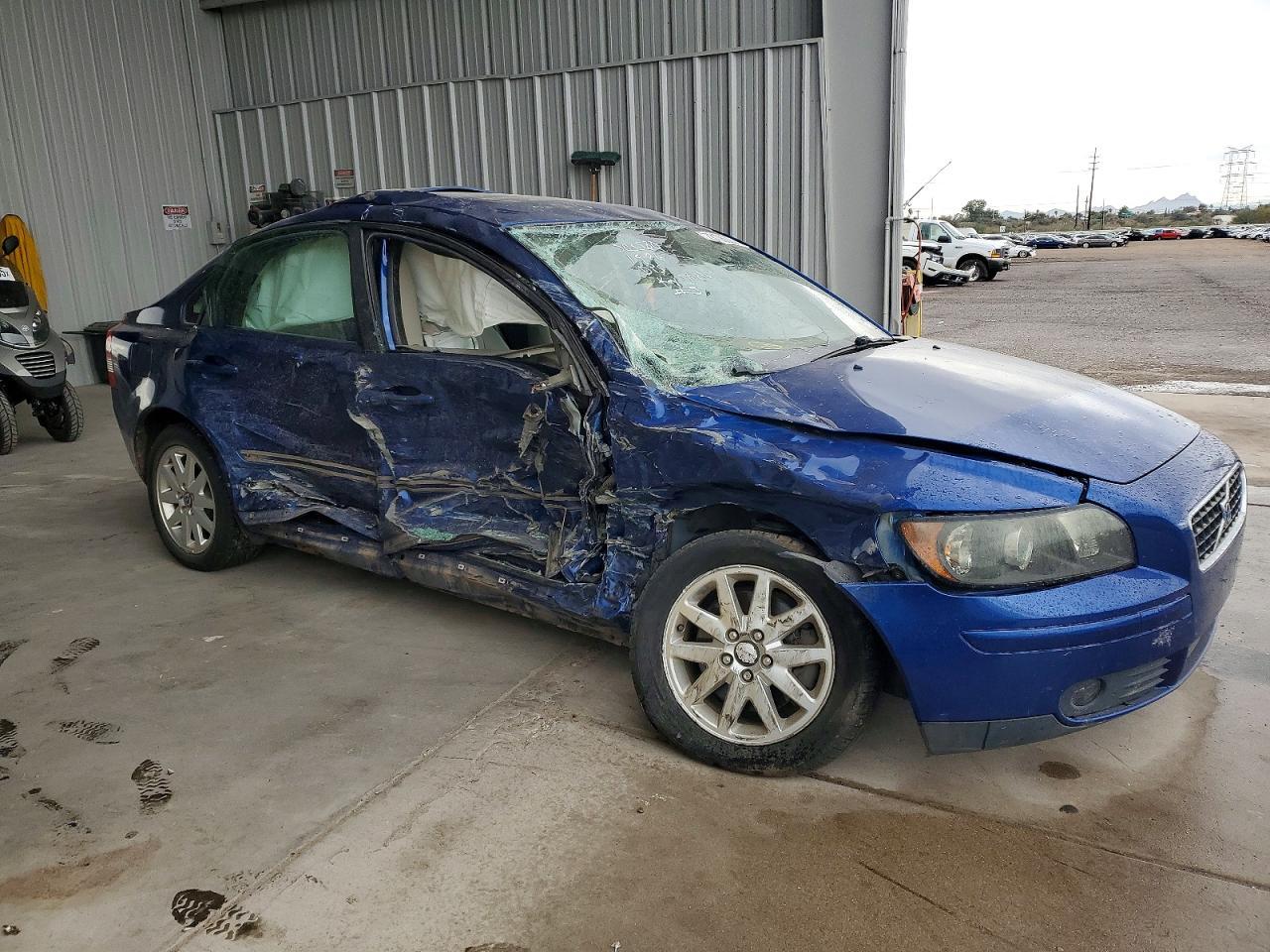 2006 VOLVO S40