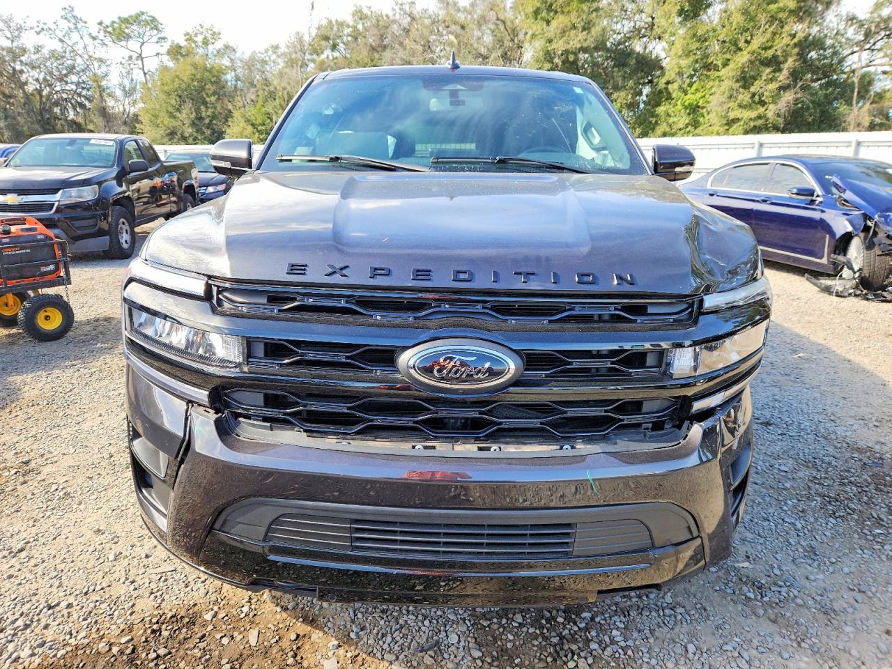 2023 FORD Expedition