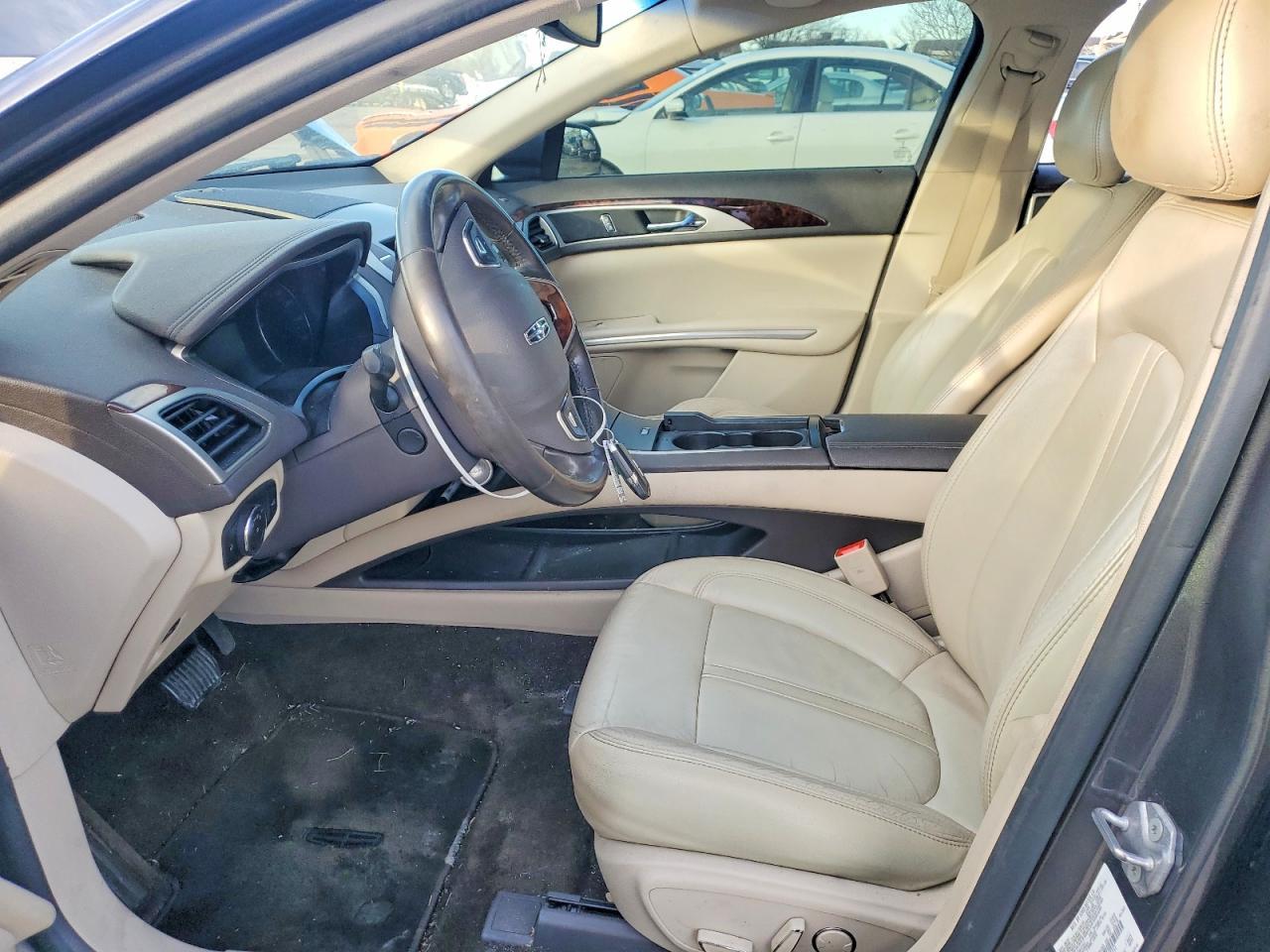 2016 LINCOLN MKZ