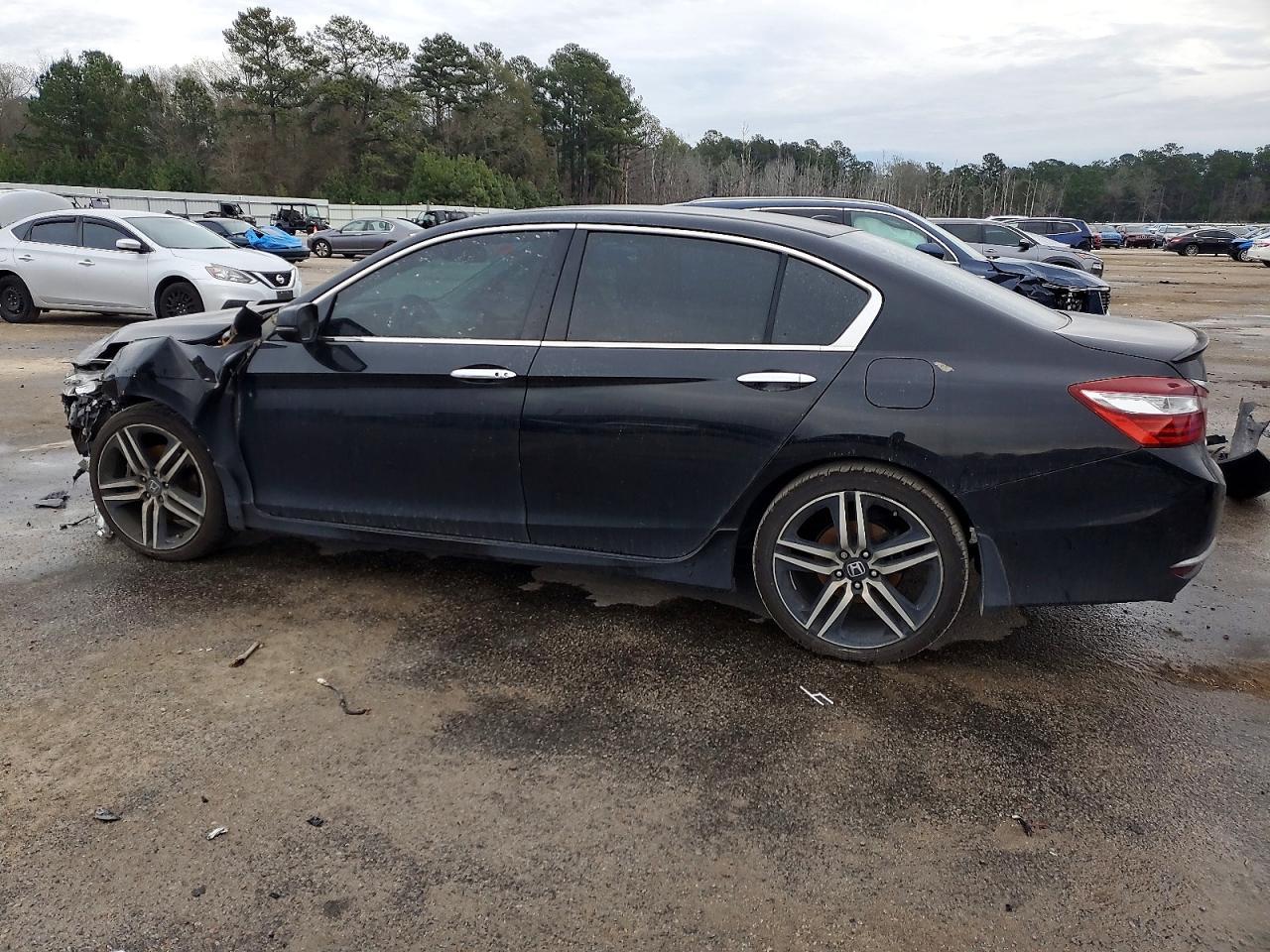 2017 HONDA ACCORD