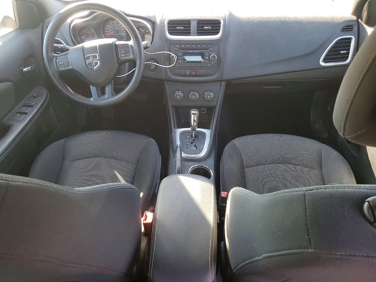 2014 DODGE Avenger