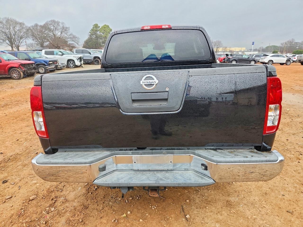 2012 NISSAN Frontier
