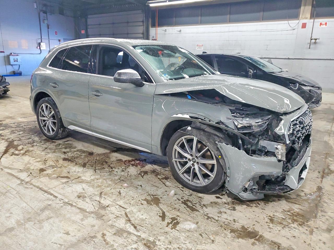 2021 AUDI SQ5