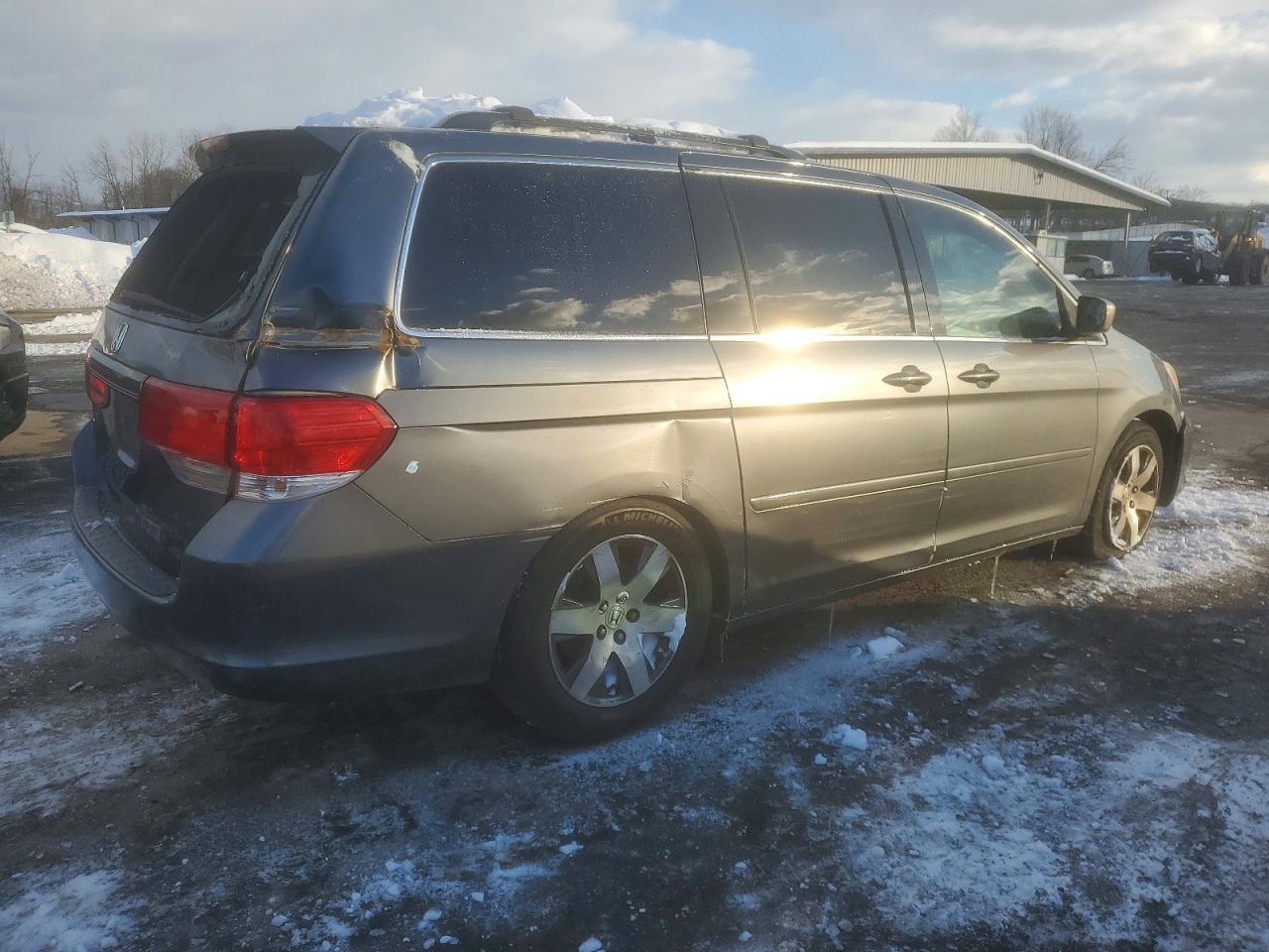2010 HONDA ODYSSEY