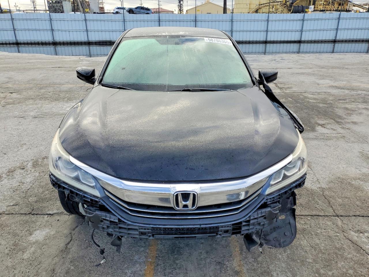 2017 HONDA ACCORD
